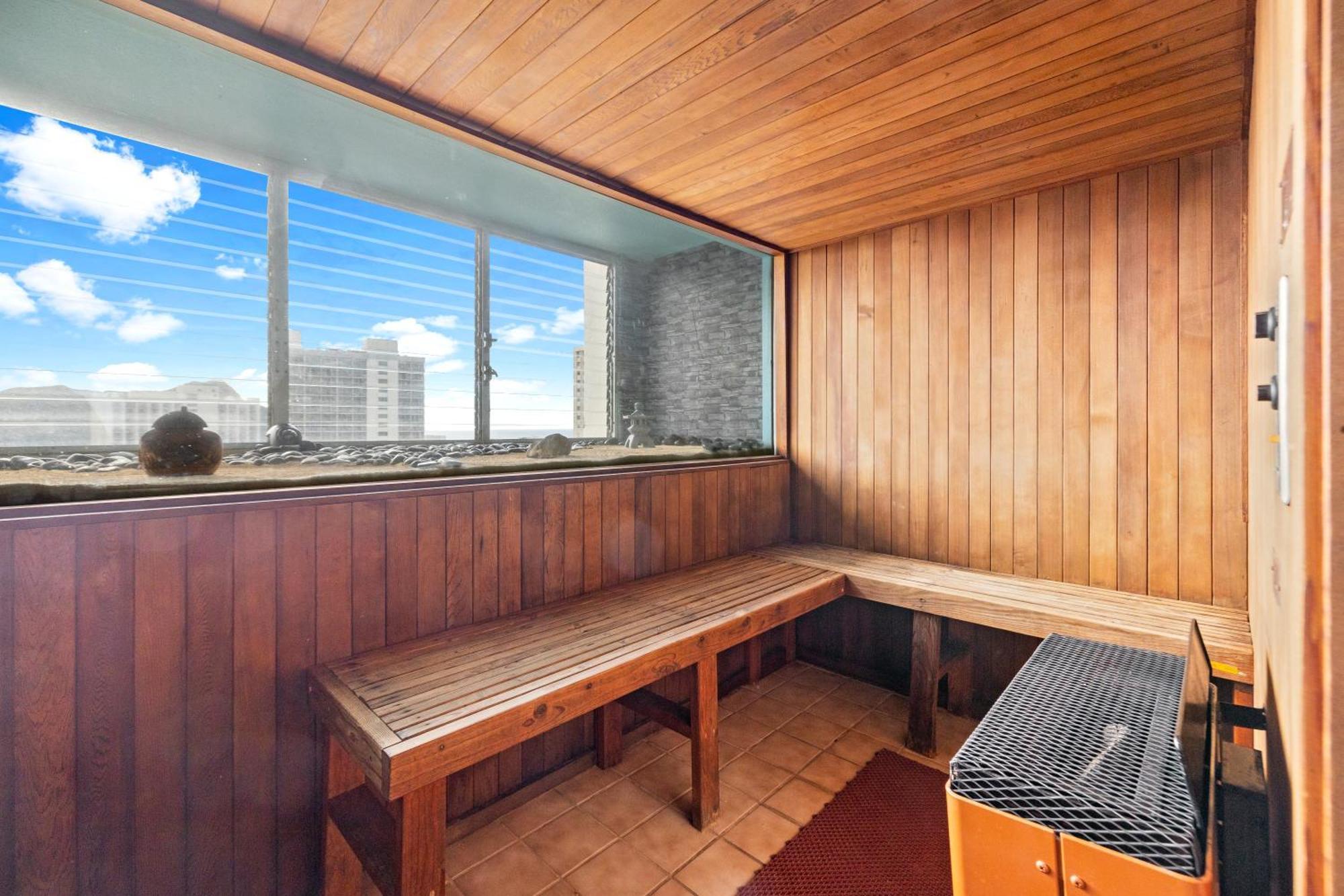 Pacific Monarch - 1 Bedroom - Ocean And City Views! 호놀룰루 외부 사진